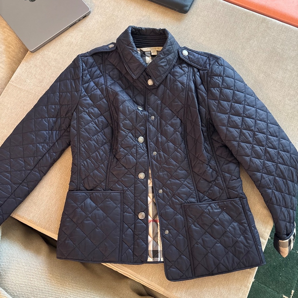 Burberry Brit Navy Quilted Jacket Small - Picture 2 of 11